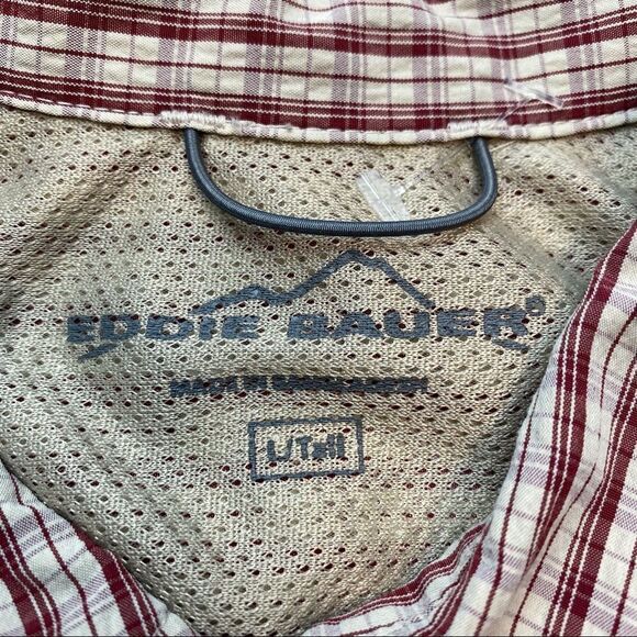 Eddie Bauer Short Sleeve Button Down Shirt Size Large - Picture 3 of 11